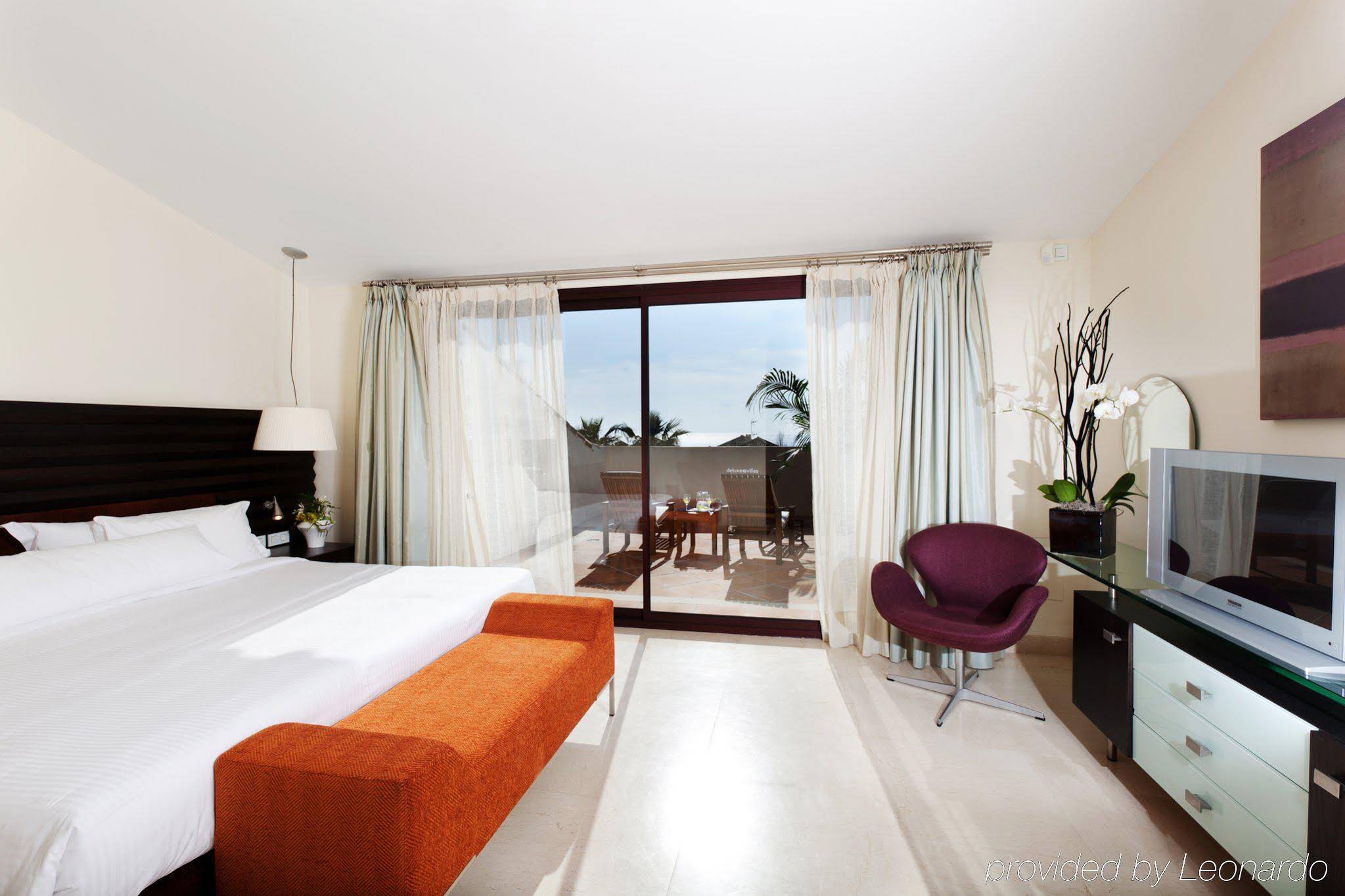 Don Carlos Resort