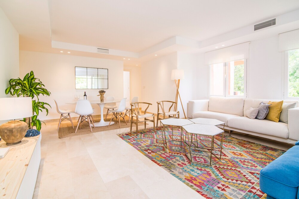 Golden Mile Oasis