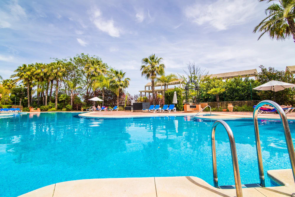 Golden Mile Oasis