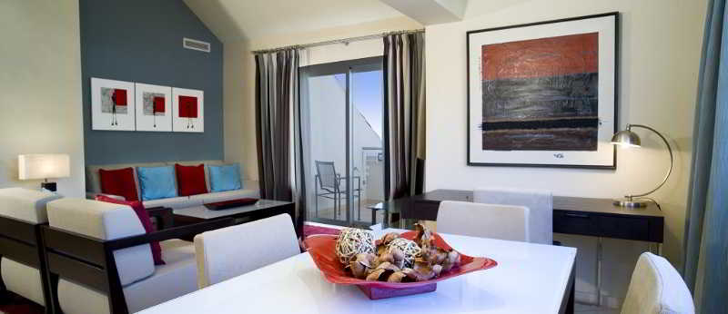 Greenlife Golf Apartamentos