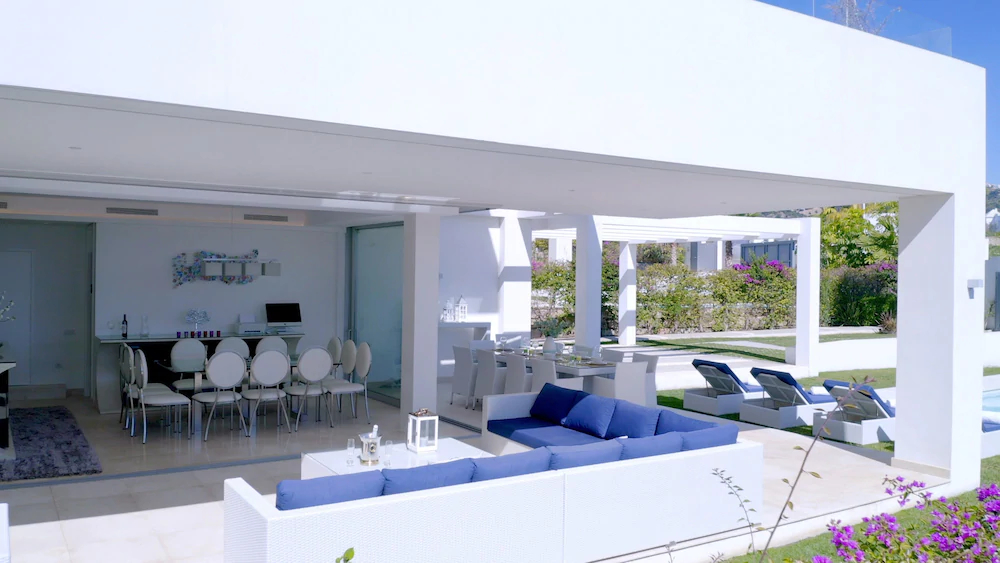 La Finca Luxury Quiet Resort