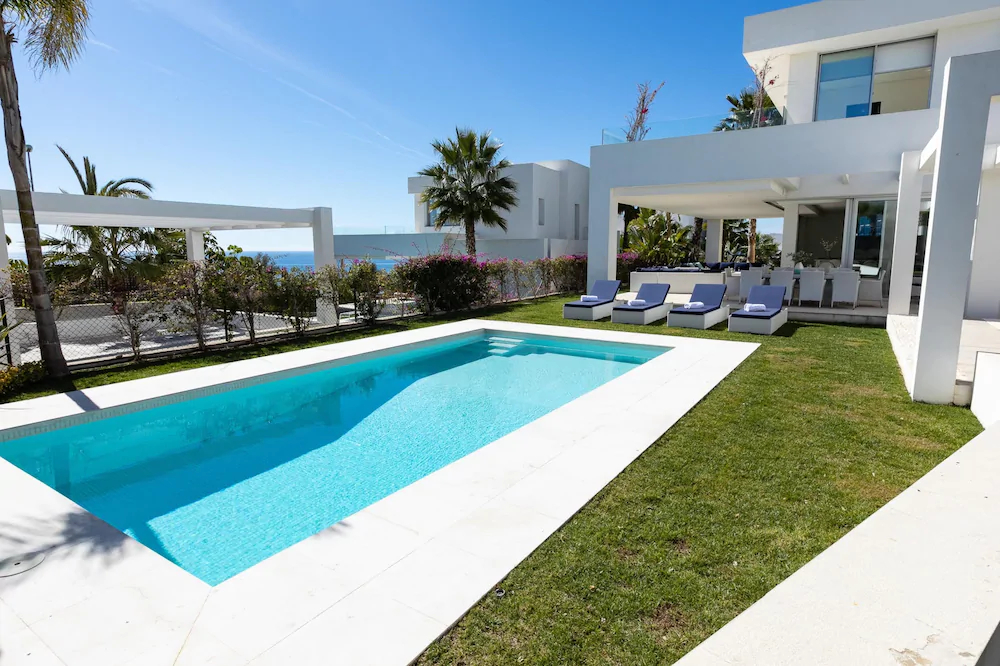 La Finca Luxury Quiet Resort