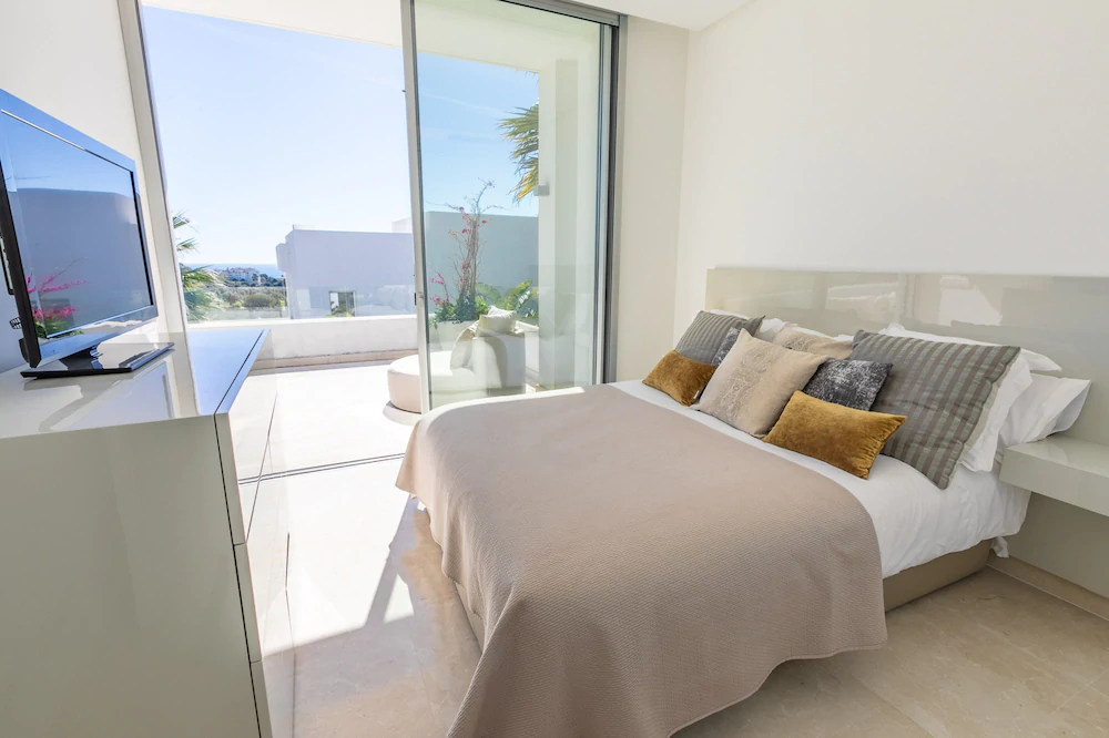 La Finca Luxury Quiet Resort