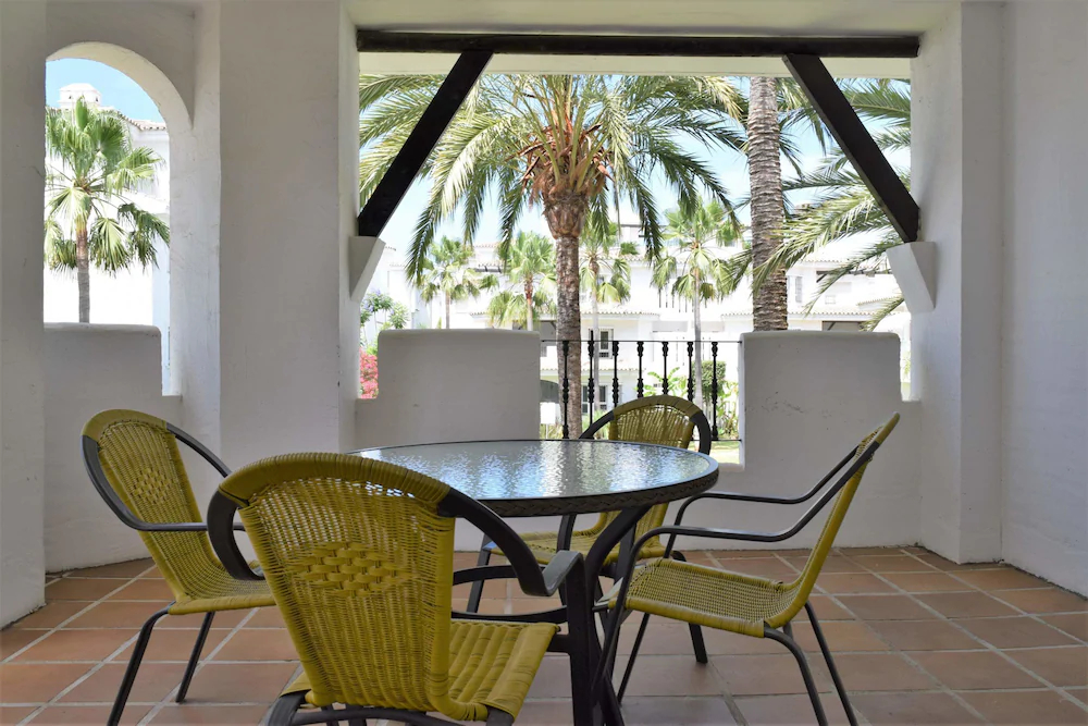 Apartamentos Serinamar Naranjos de Marbella