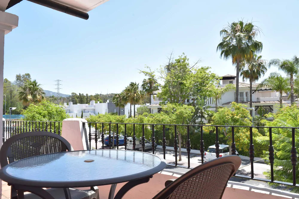 Apartamentos Serinamar Naranjos de Marbella