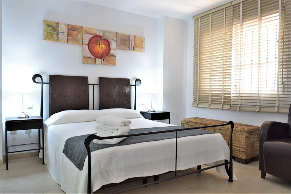 Apartamentos Serinamar Naranjos de Marbella
