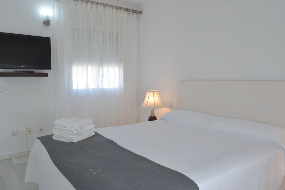 Apartamentos Serinamar Naranjos de Marbella