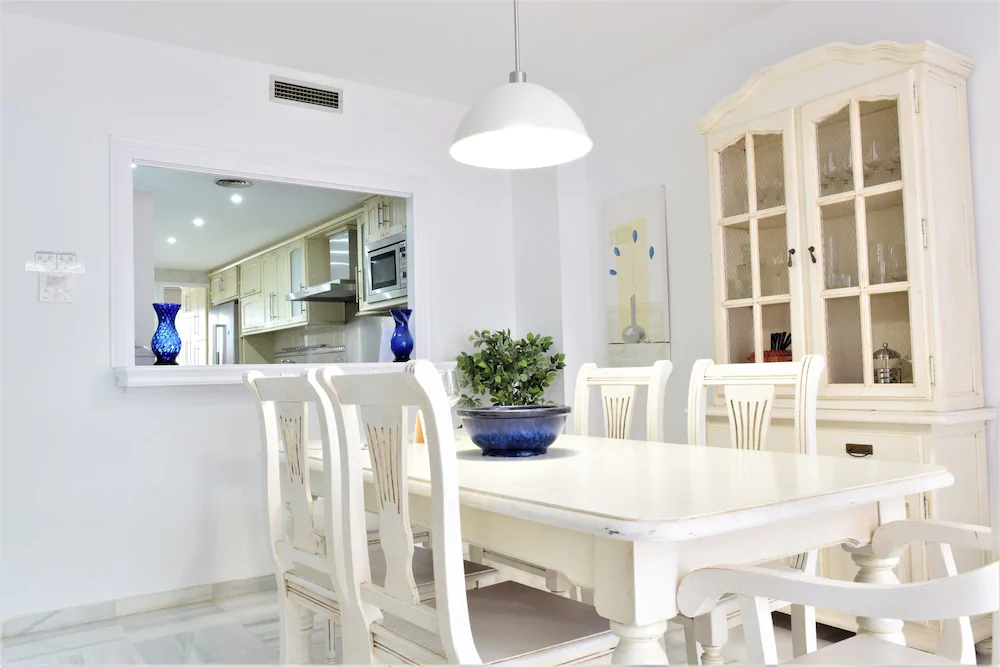 Apartamentos Serinamar Naranjos de Marbella