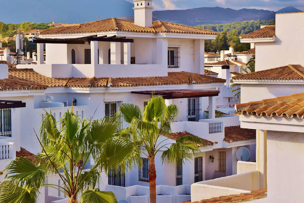 Apartamentos Serinamar Naranjos de Marbella