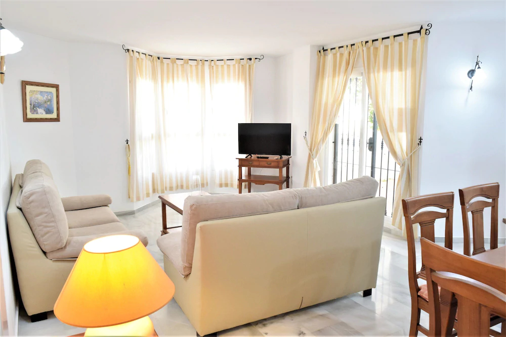 Apartamentos Serinamar Naranjos de Marbella