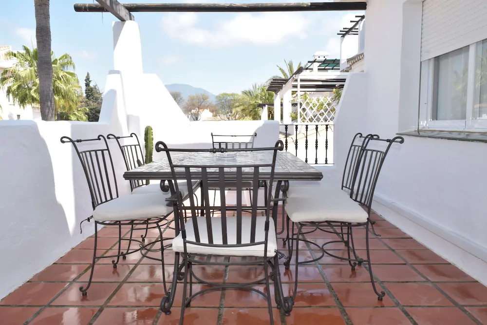 Apartamentos Serinamar Naranjos de Marbella