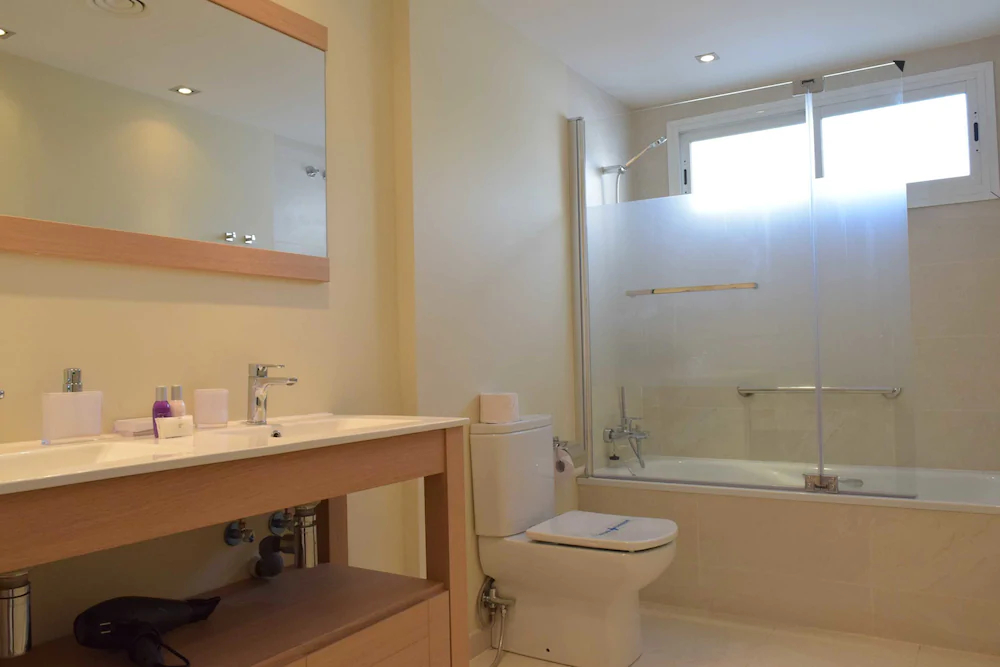 Apartamentos Serinamar Naranjos de Marbella