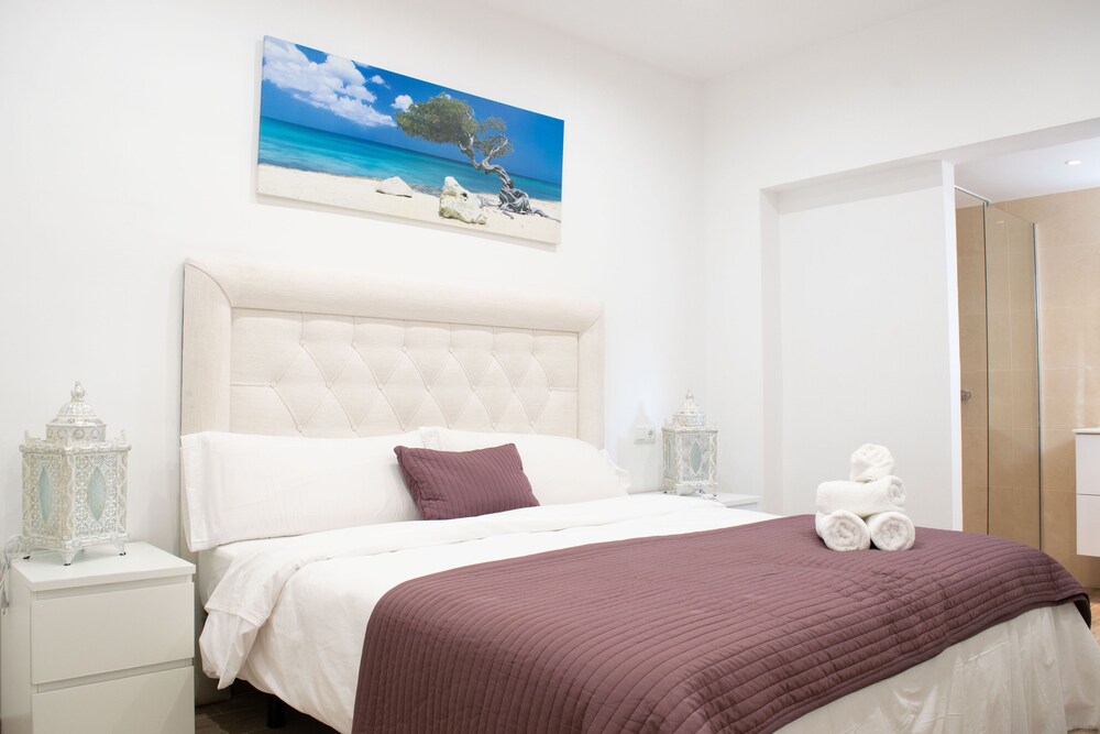 Apartamentos Serinamar Naranjos de Marbella