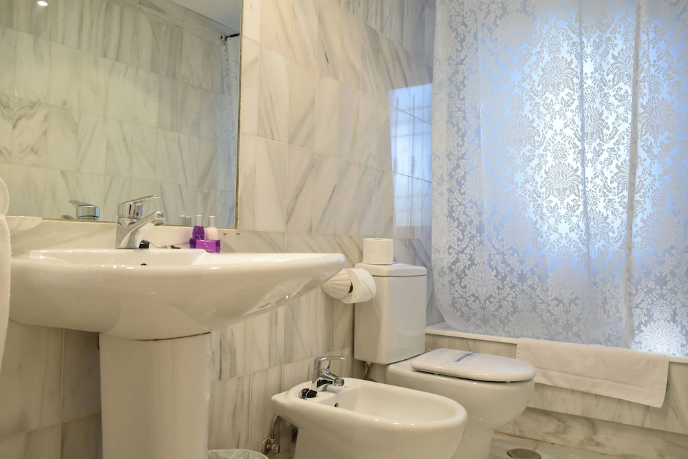 Apartamentos Serinamar Naranjos de Marbella