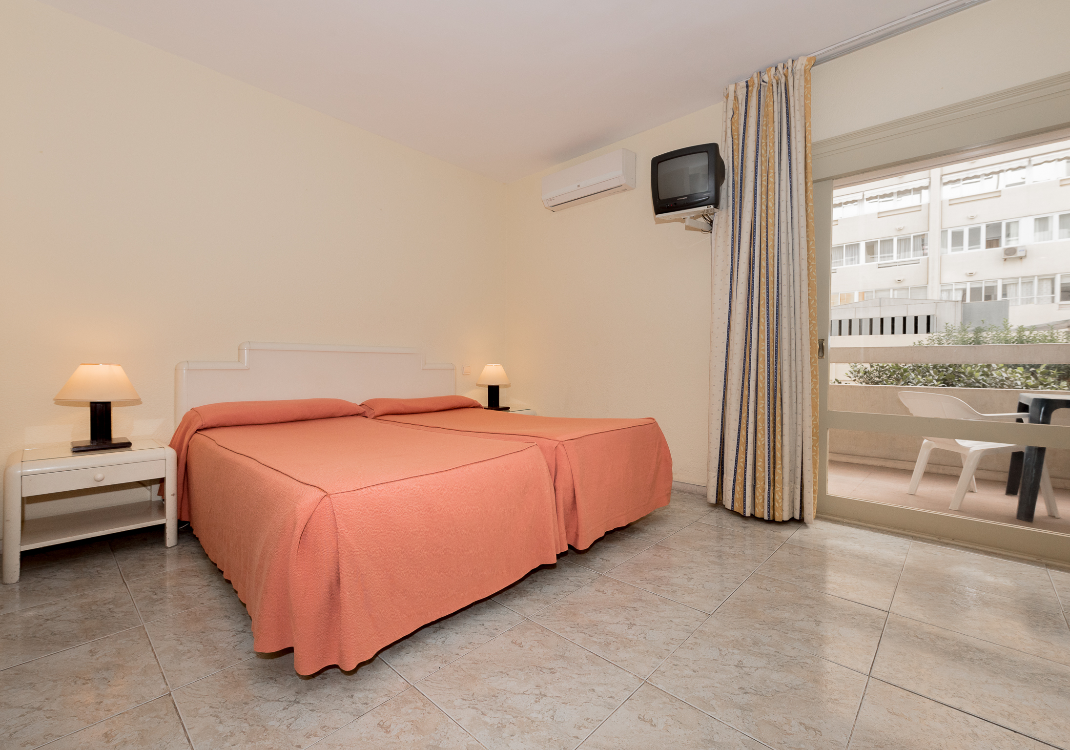 Marbella Inn
