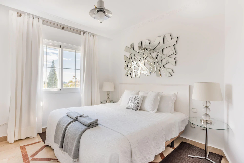 Molo Luxury Suites Puerto Banus
