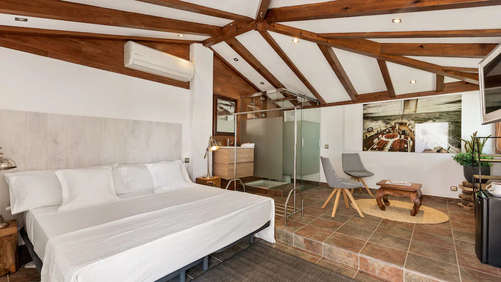 Molo Luxury Suites Puerto Banus