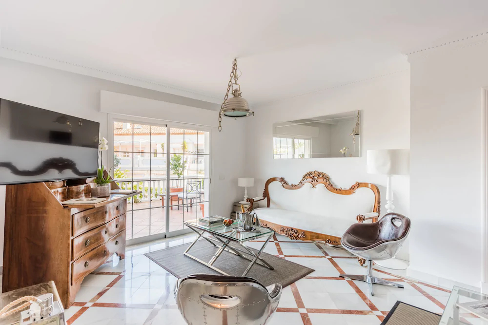 Molo Luxury Suites Puerto Banus