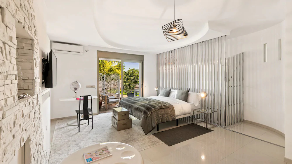 Molo Luxury Suites Puerto Banus