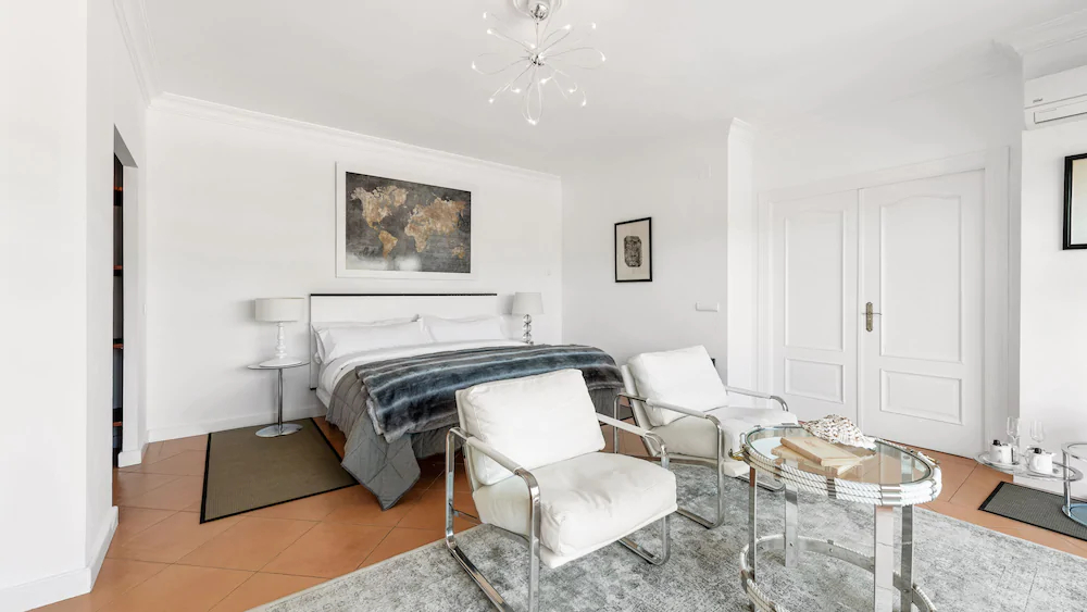 Molo Luxury Suites Puerto Banus