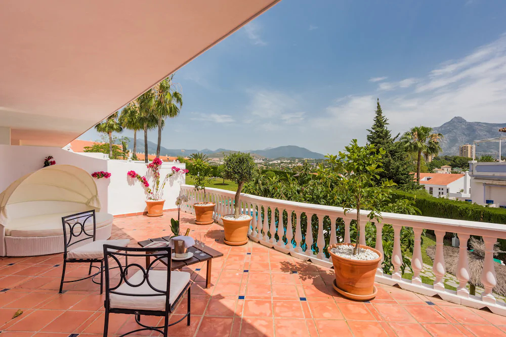 Molo Luxury Suites Puerto Banus