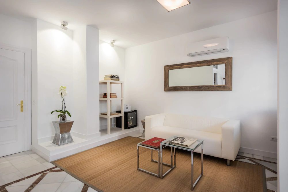 Molo Luxury Suites Puerto Banus