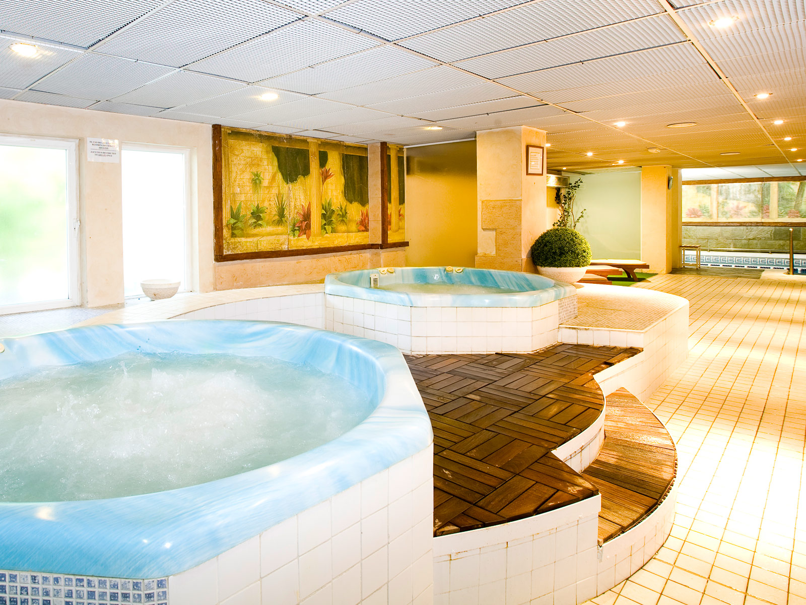 Monarque Sultán Aparthotel