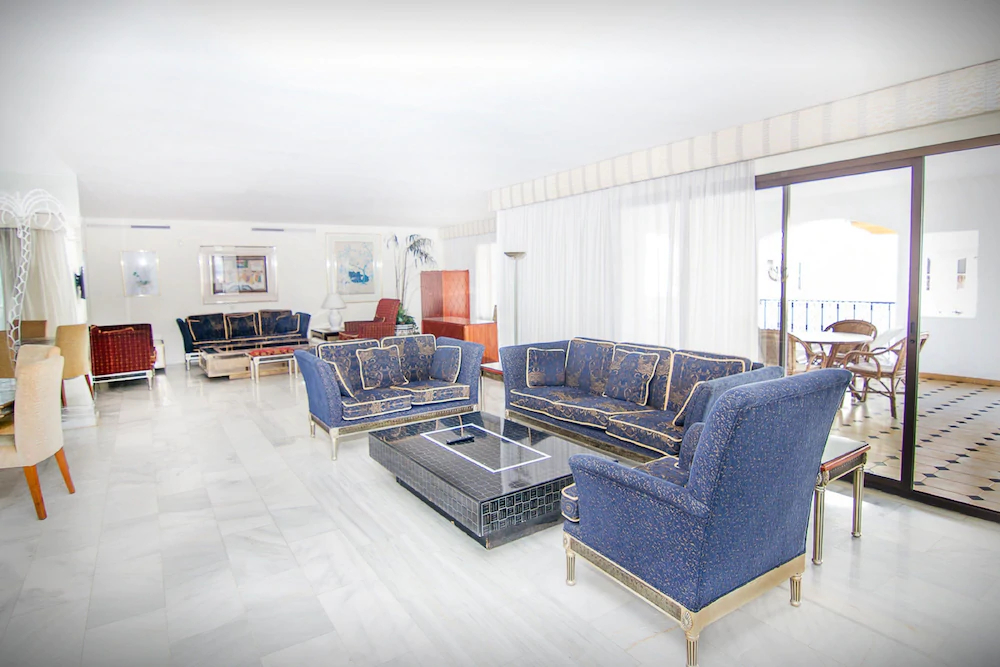 Park Plaza Suites Apartamentos