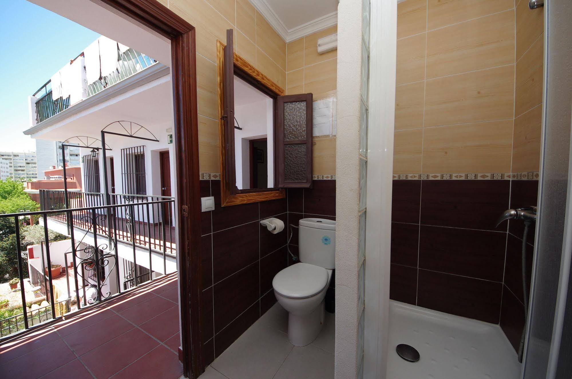 Pensión Aduar