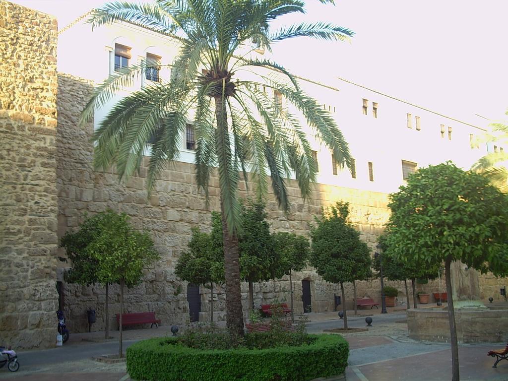 Puerta de Aduares
