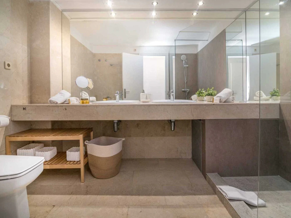 Rio Real Sunshine Retreat