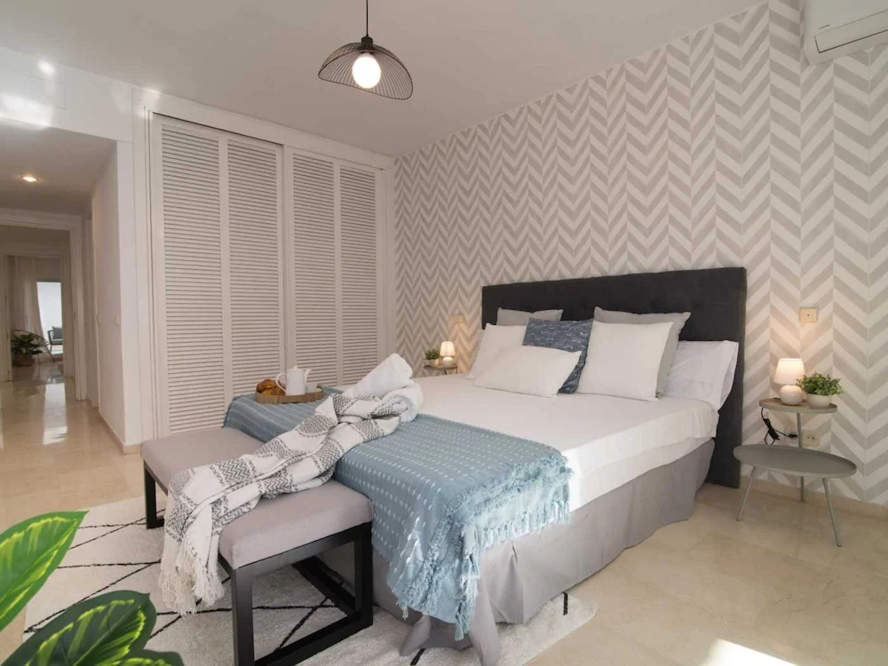 Rio Real Sunshine Retreat