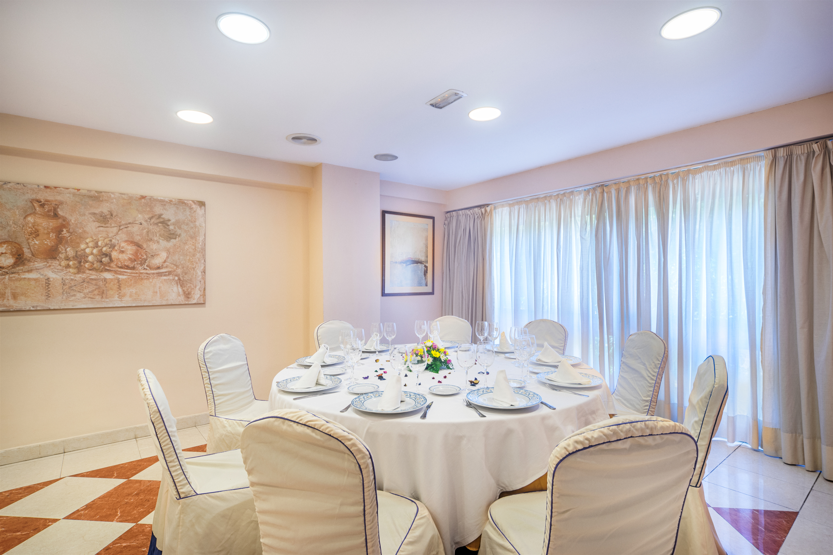 Obal Urban Hotel