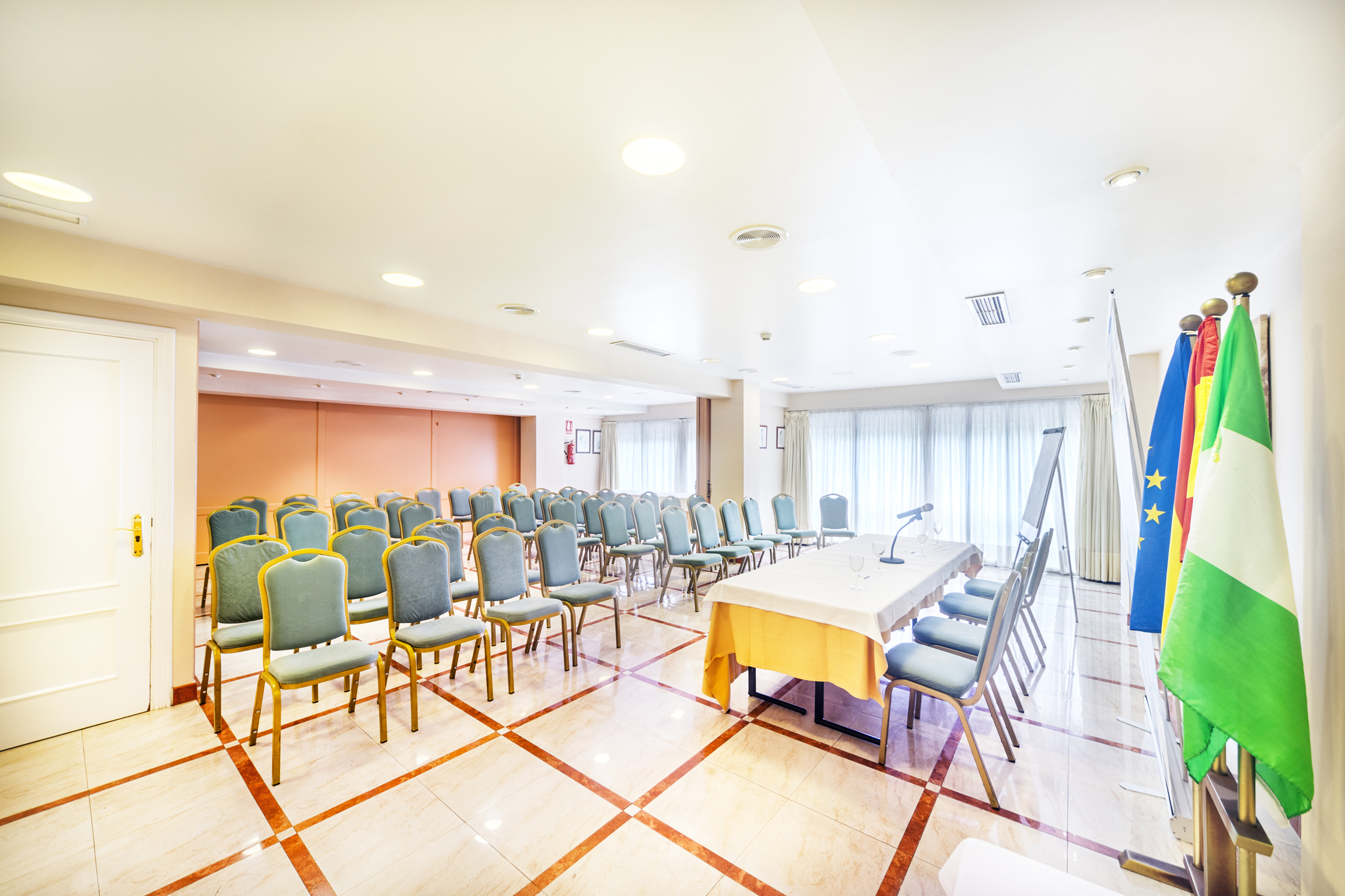 Obal Urban Hotel