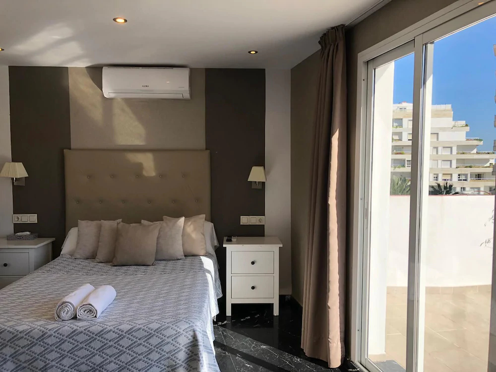 Costa Marbella Star Light