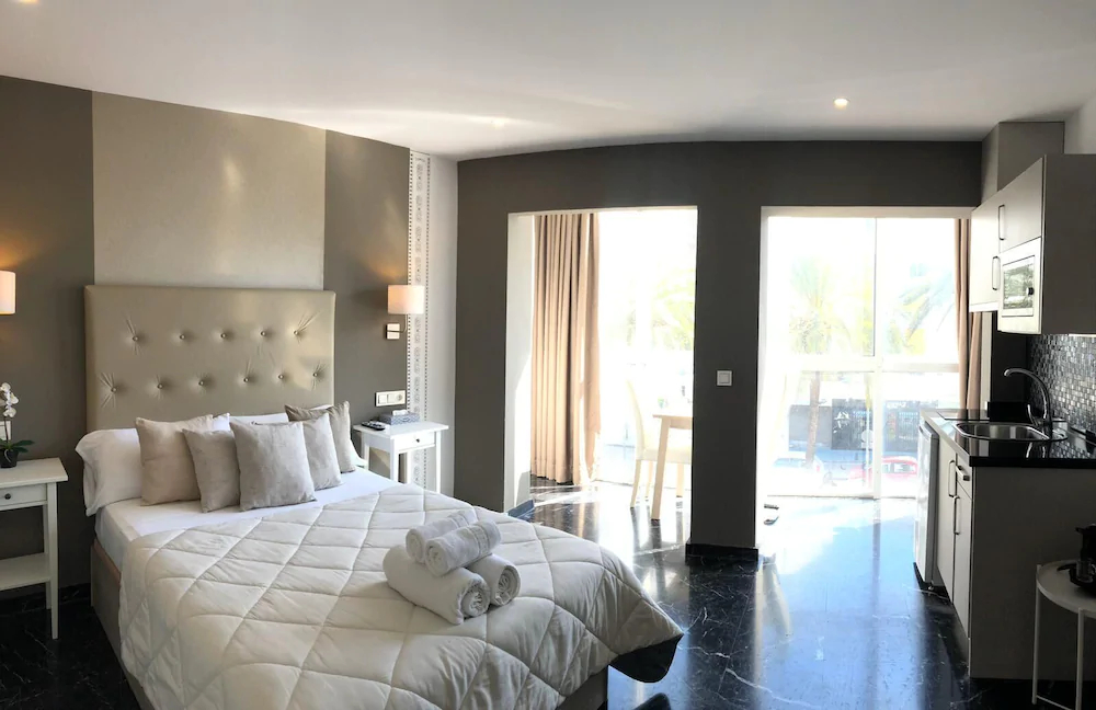 Costa Marbella Star Light