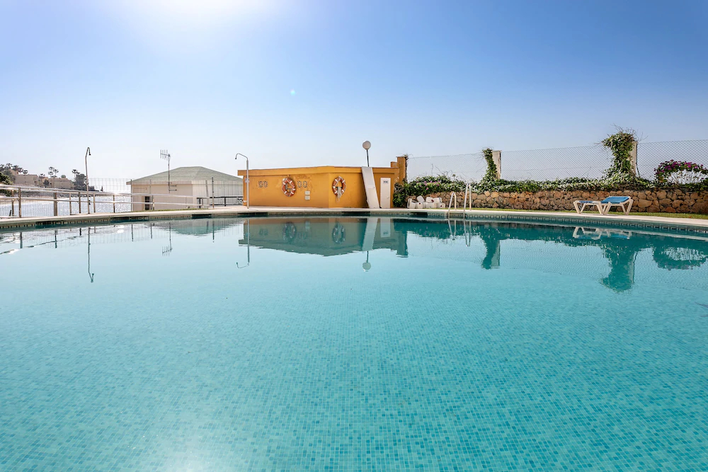 Almirante 903 Just On The Beach