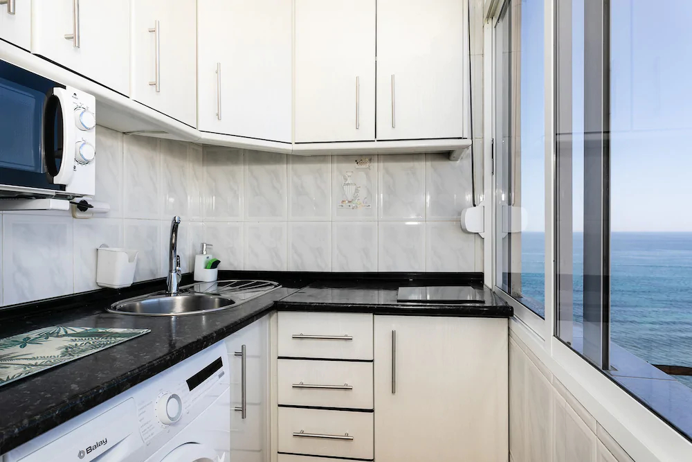 Almirante 903 Just On The Beach