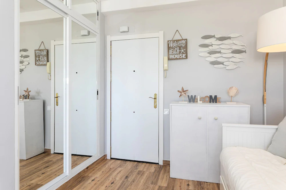 Almirante 903 Just On The Beach