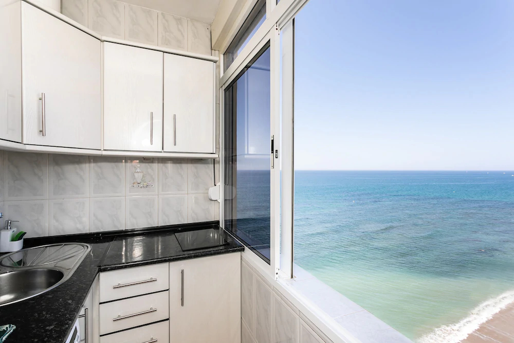 Almirante 903 Just On The Beach