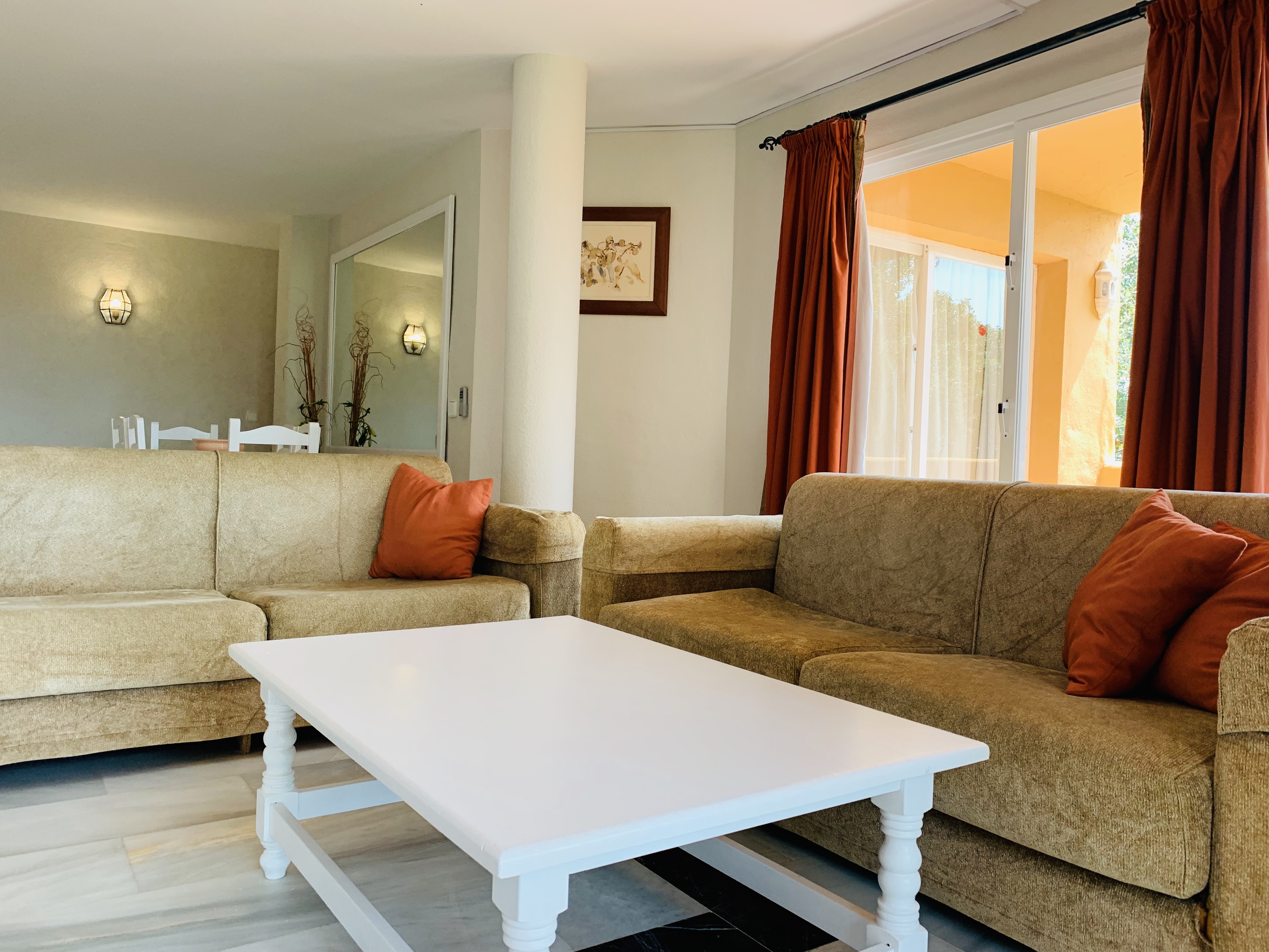 Apartamentos El Porton