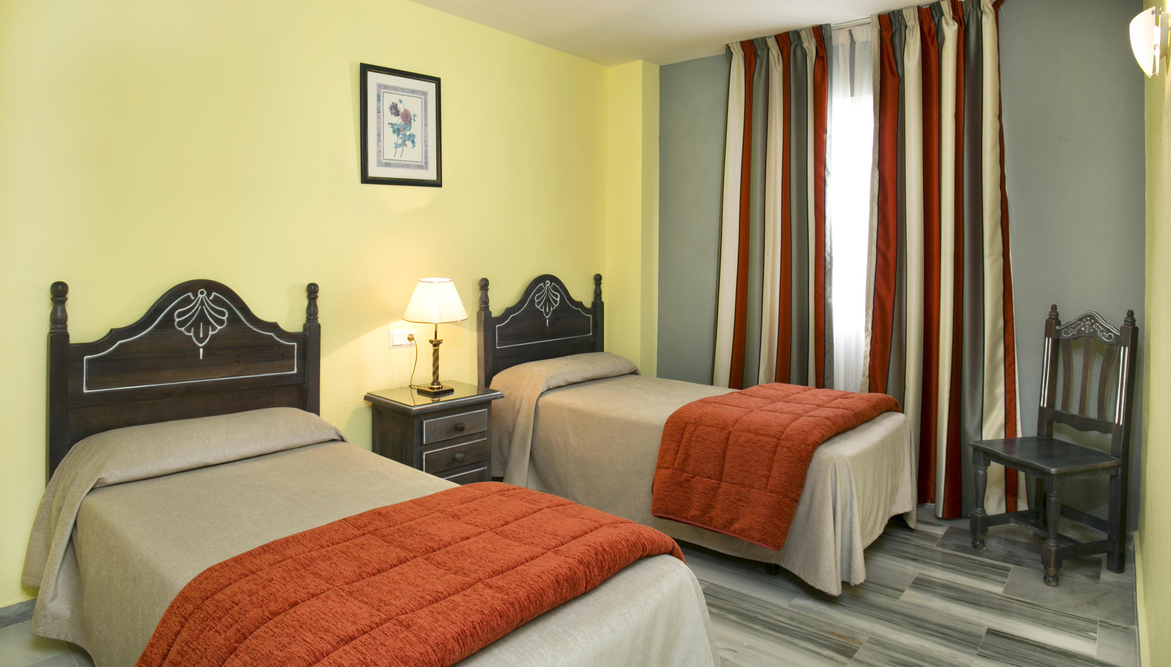 Aparthotel ONA Campanario