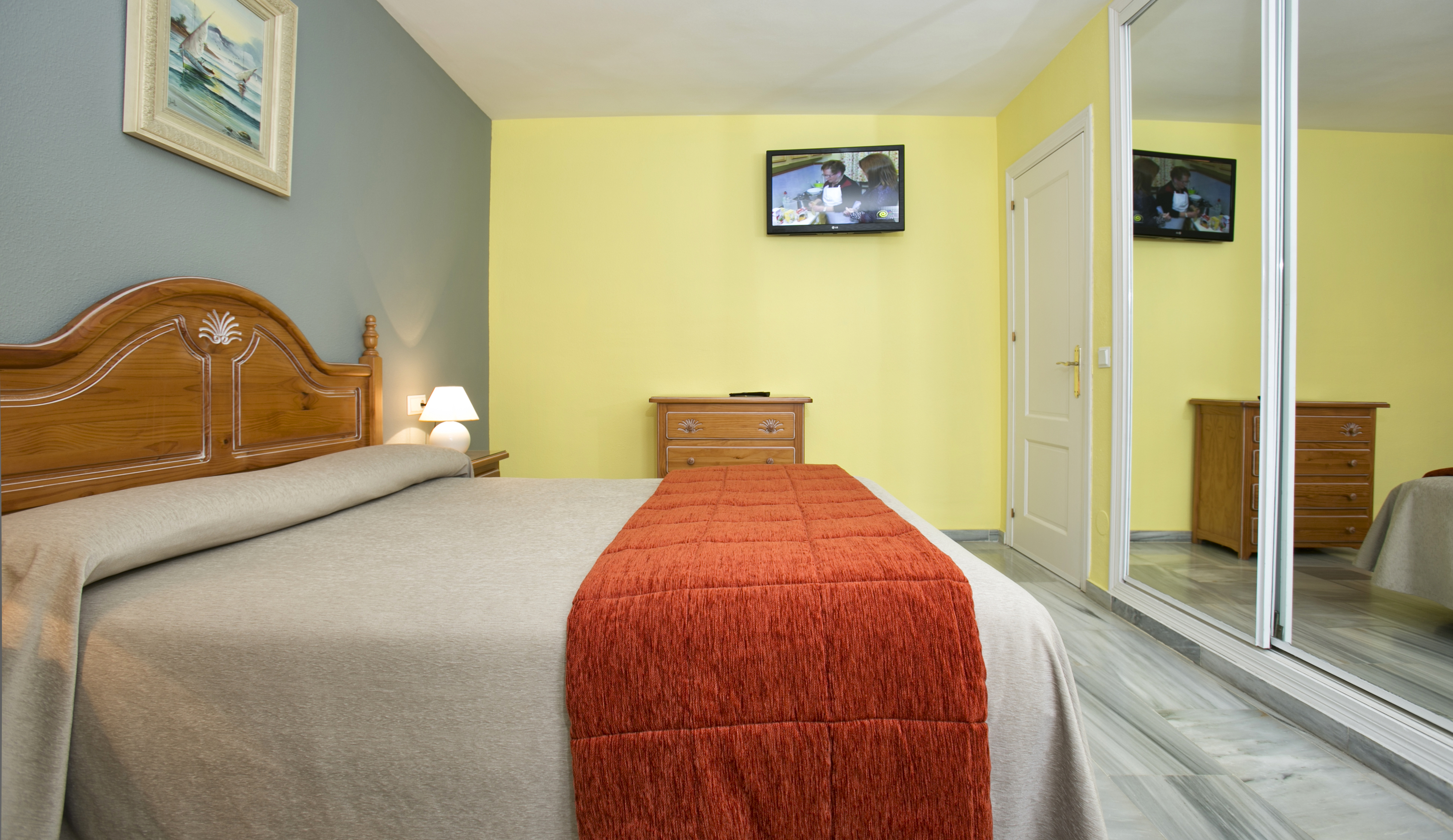 Aparthotel ONA Campanario