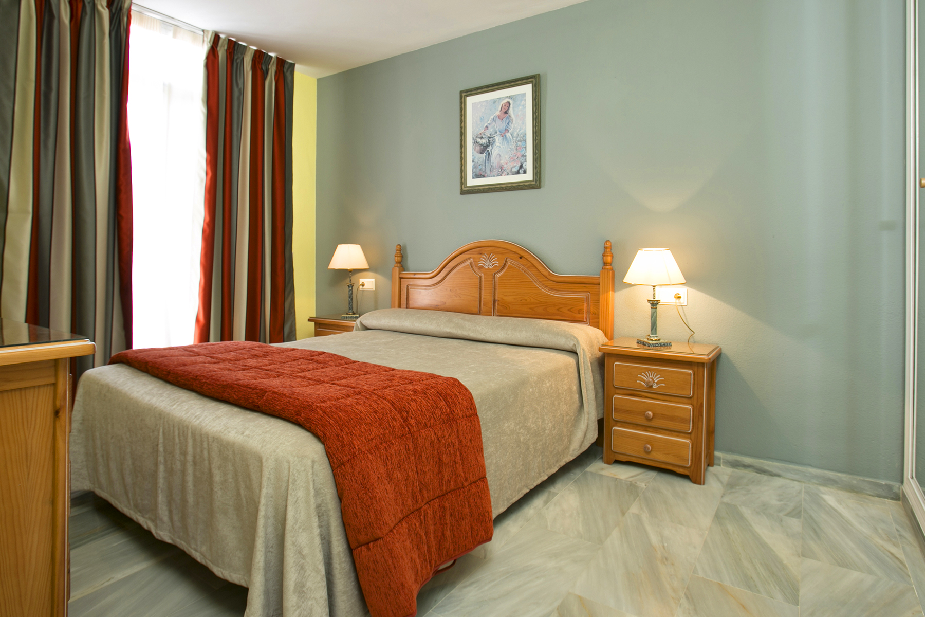 Aparthotel ONA Campanario