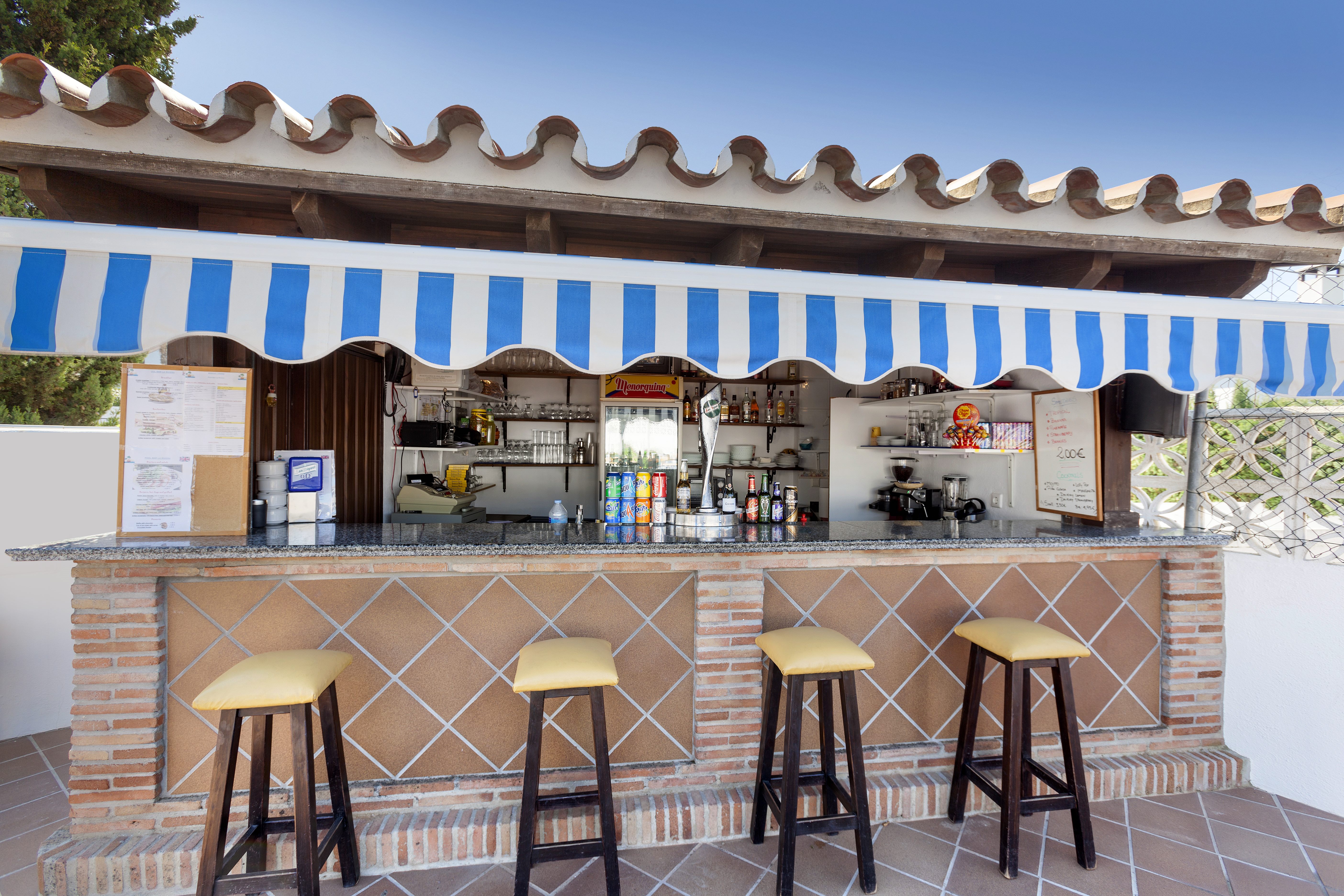 Club La Riviera