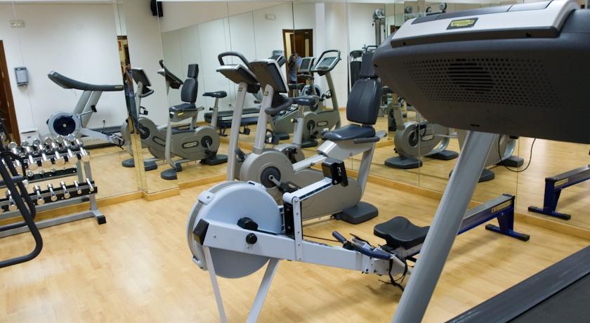 Macdonald La Ermita Resort