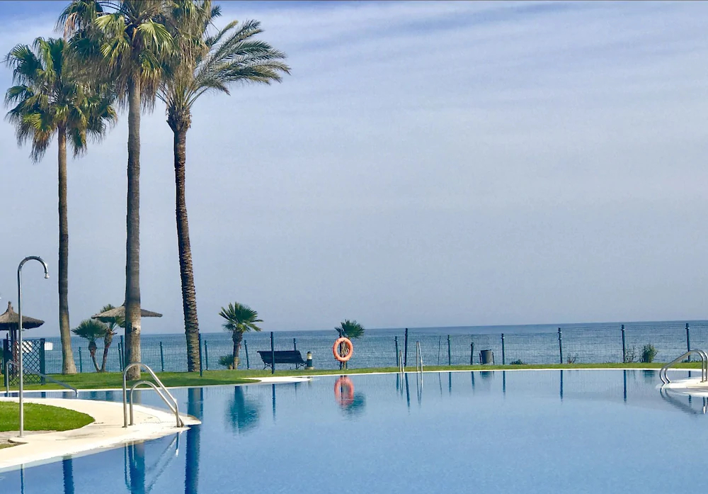 Mi Capricho Beach Apartments