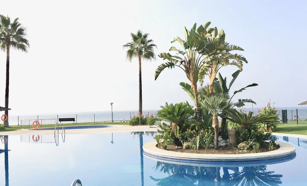 Mi Capricho Beach Apartments