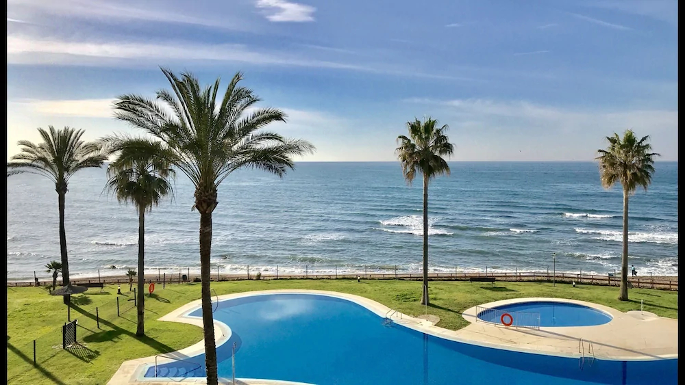 Mi Capricho Beach Apartments