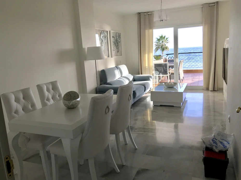 Mi Capricho Beach Apartments